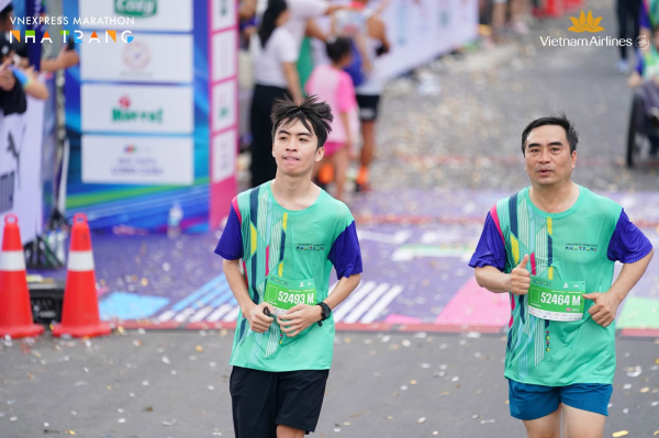 NTU RUNNERS CLUB tham gia VnExpress Marathon Nha Trang 2026