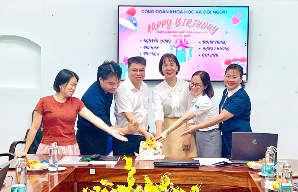 Thực hiện công tác tổng kết, đánh giá xếp loại và thi đua khen thưởng năm học 2025-2026 cấp Công đoàn trực thuộc 