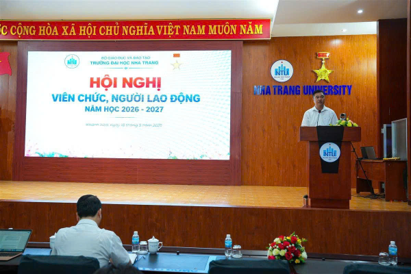 Ban Chấp hành Công đoàn phối hợp với Ban Giám hiệu Trường Đại học Nha Trang tổ chức Hội nghị viên chức, người lao động năm học 2026-2027 