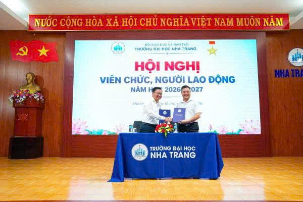 Ban Chấp hành Công đoàn phối hợp với Ban Giám hiệu Trường Đại học Nha Trang tổ chức Hội nghị viên chức, người lao động năm học 2026-2027 