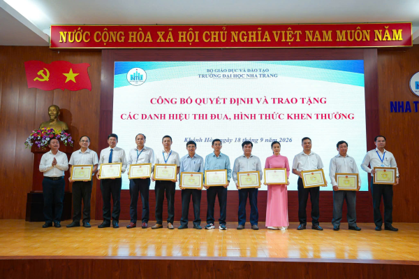 Ban Chấp hành Công đoàn phối hợp với Ban Giám hiệu Trường Đại học Nha Trang tổ chức Hội nghị viên chức, người lao động năm học 2026-2027 
