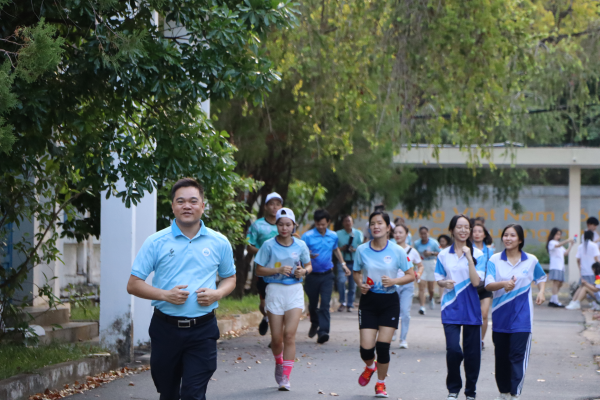 Lễ phát động Ngày hội Khoẻ NTU 2024 chào mừng kỷ niệm 65 năm Ngày Truyền thống Trường Đại học Nha Trang