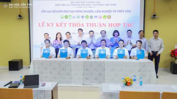 Trường Đại học Nha Trang tham gia Hội thảo Câu lạc bộ Khối Đào tạo Nông nghiệp, Lâm nghiệp và Thủy sản lần thứ 3 tổ chức tại Trường Đại học Cần Thơ